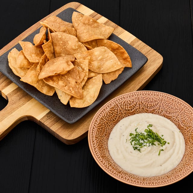 Chips & Queso.